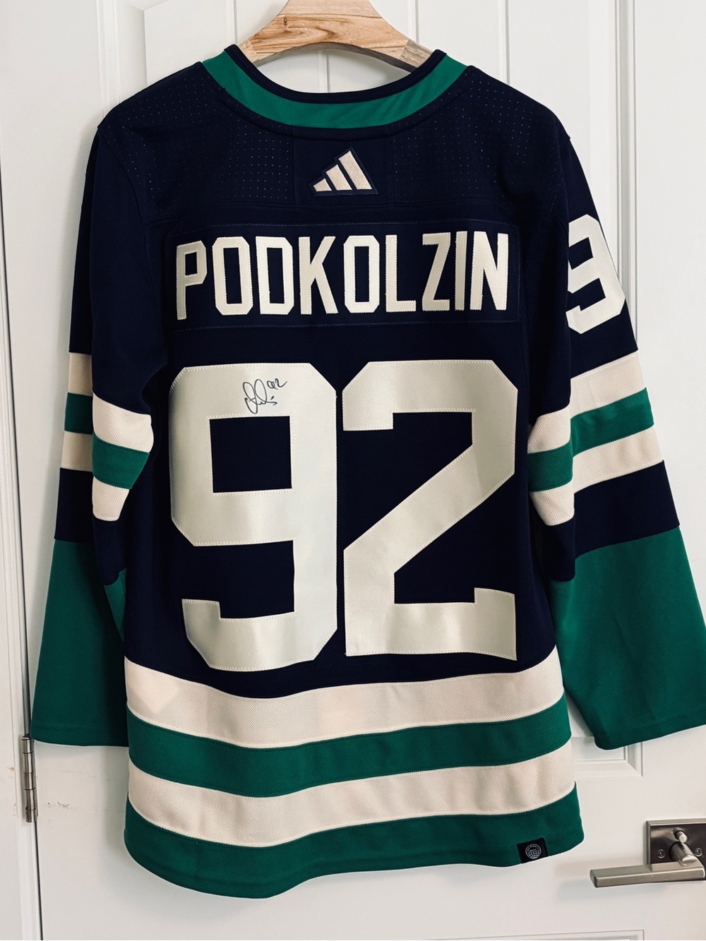 Authentic Adidas Canucks Vasily Podkolzin Retro 2.0 Autograph Jersey 46 Small